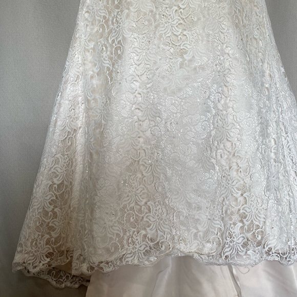 David’s Bridal Wedding Dress SZ 16 - Picture 6 of 7